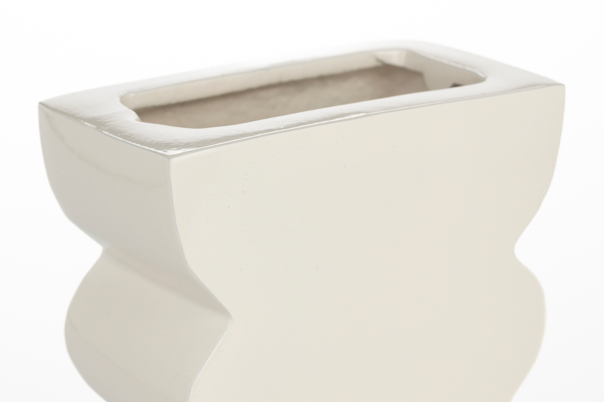 Vaas CURVES L SHINY beige