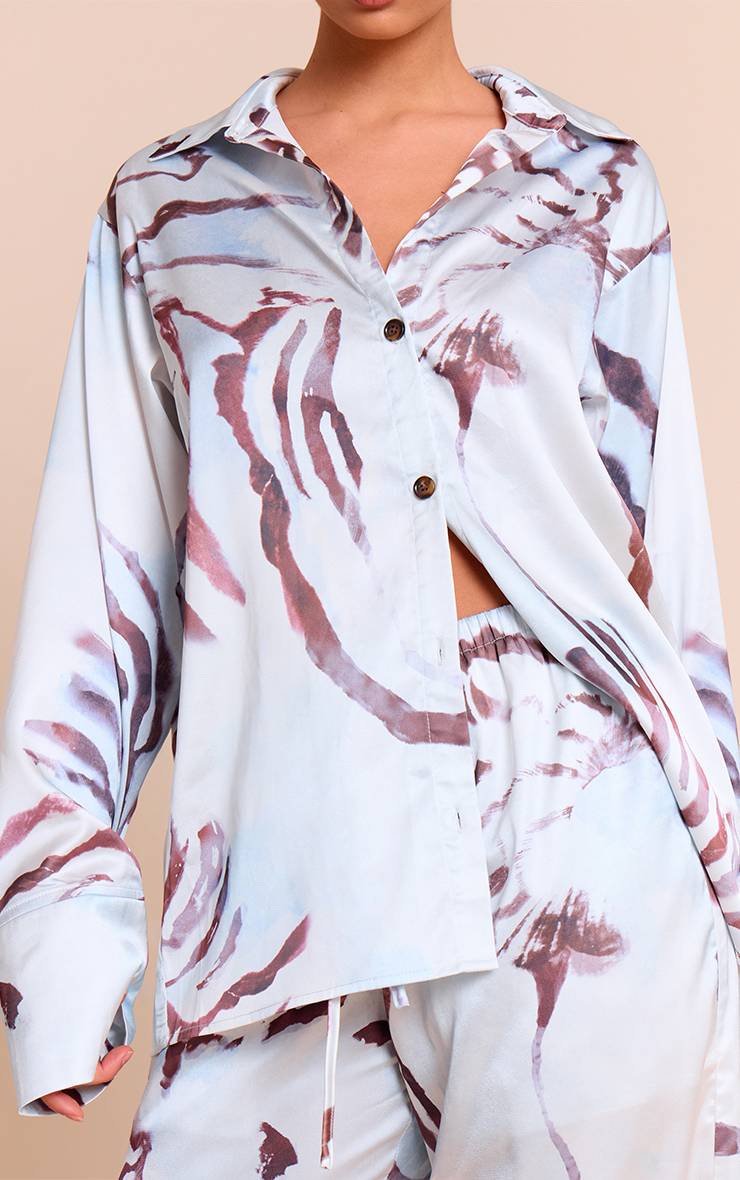 Blanc Chemise Surdimensionnée Satinée À Imprimé Avec Boutonnage