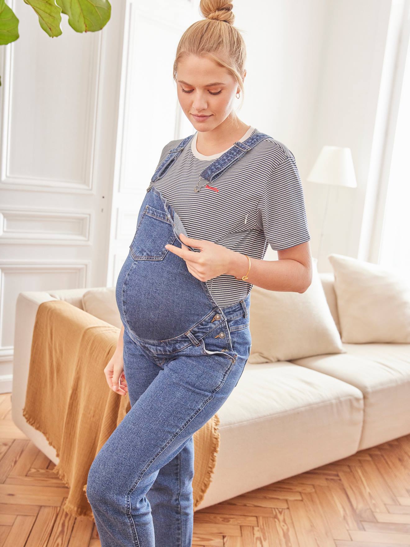 Jardineira jeans para gestantes e lactantes, jeans natural