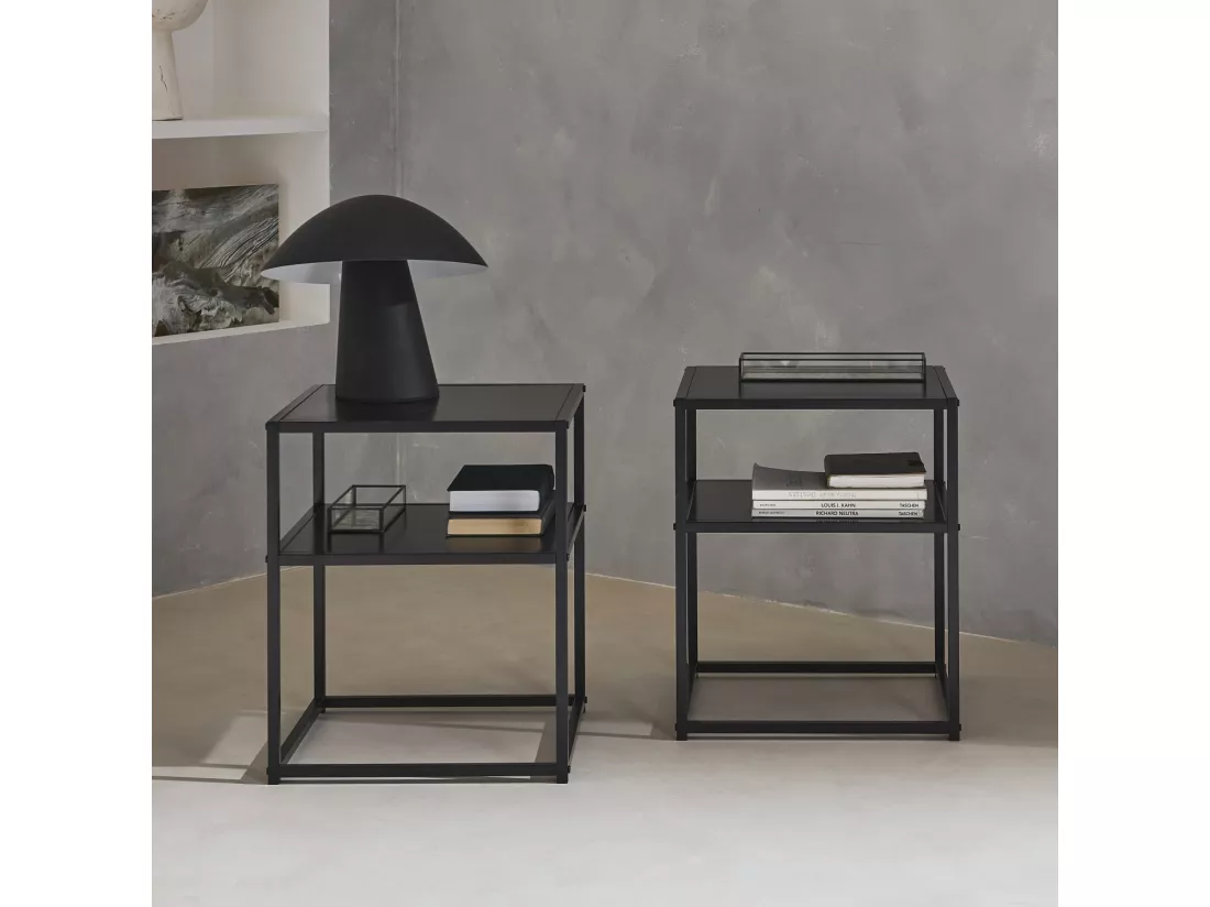 Lot de 2 Tables de chevet en métal noir. 1 étagère. INDUSTRIELLE L 43 x l 40 x H 52cm