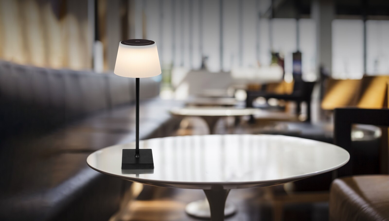 LED-Tischleuchte - schwarz matt - weiß satiniert - 38 cm