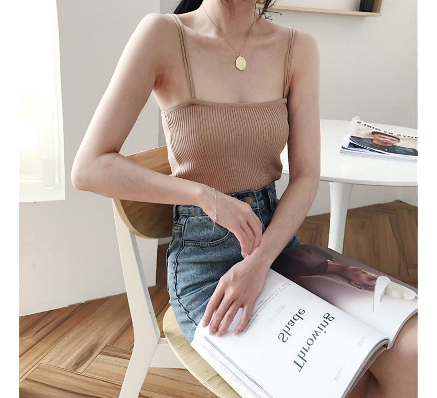 Onipixiy - Gebreide crop top met vierkante hals