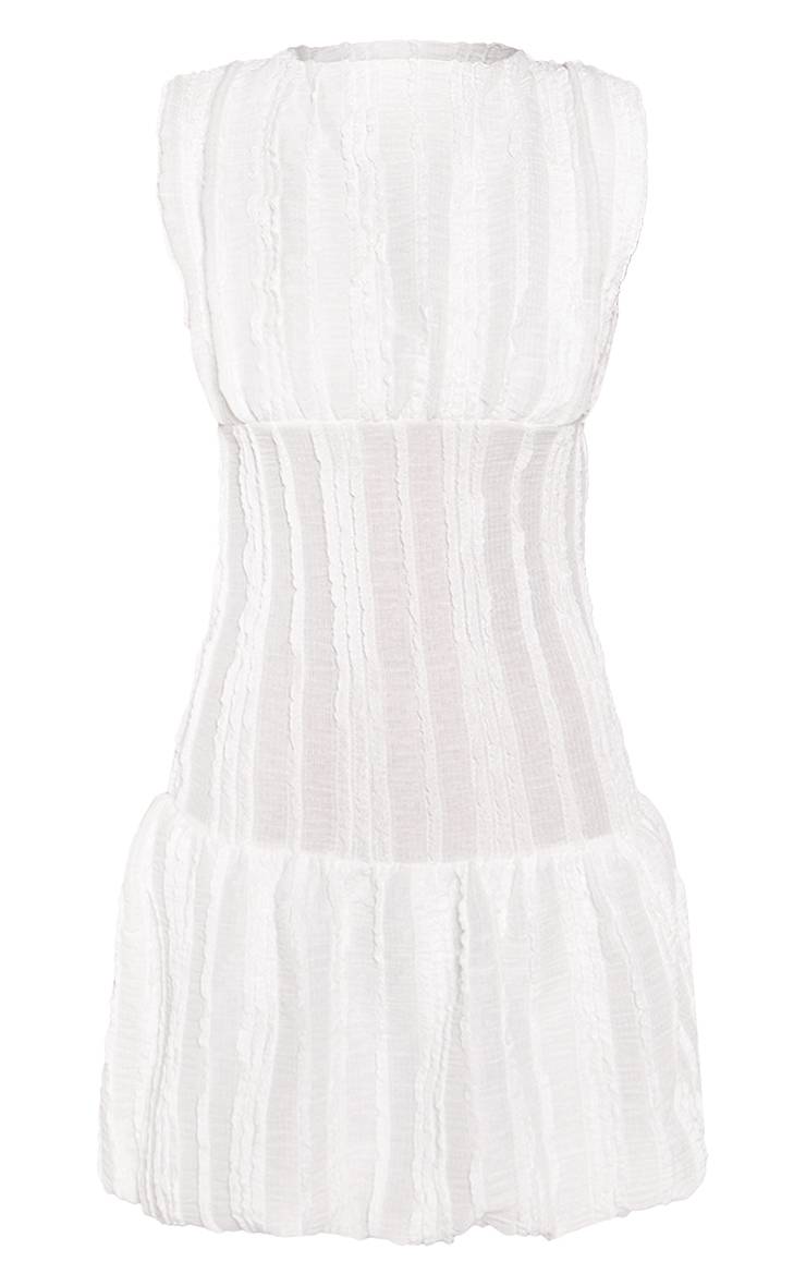 Blanc Robe Droite Courte Texturée À Encolure Bateau Et Volants