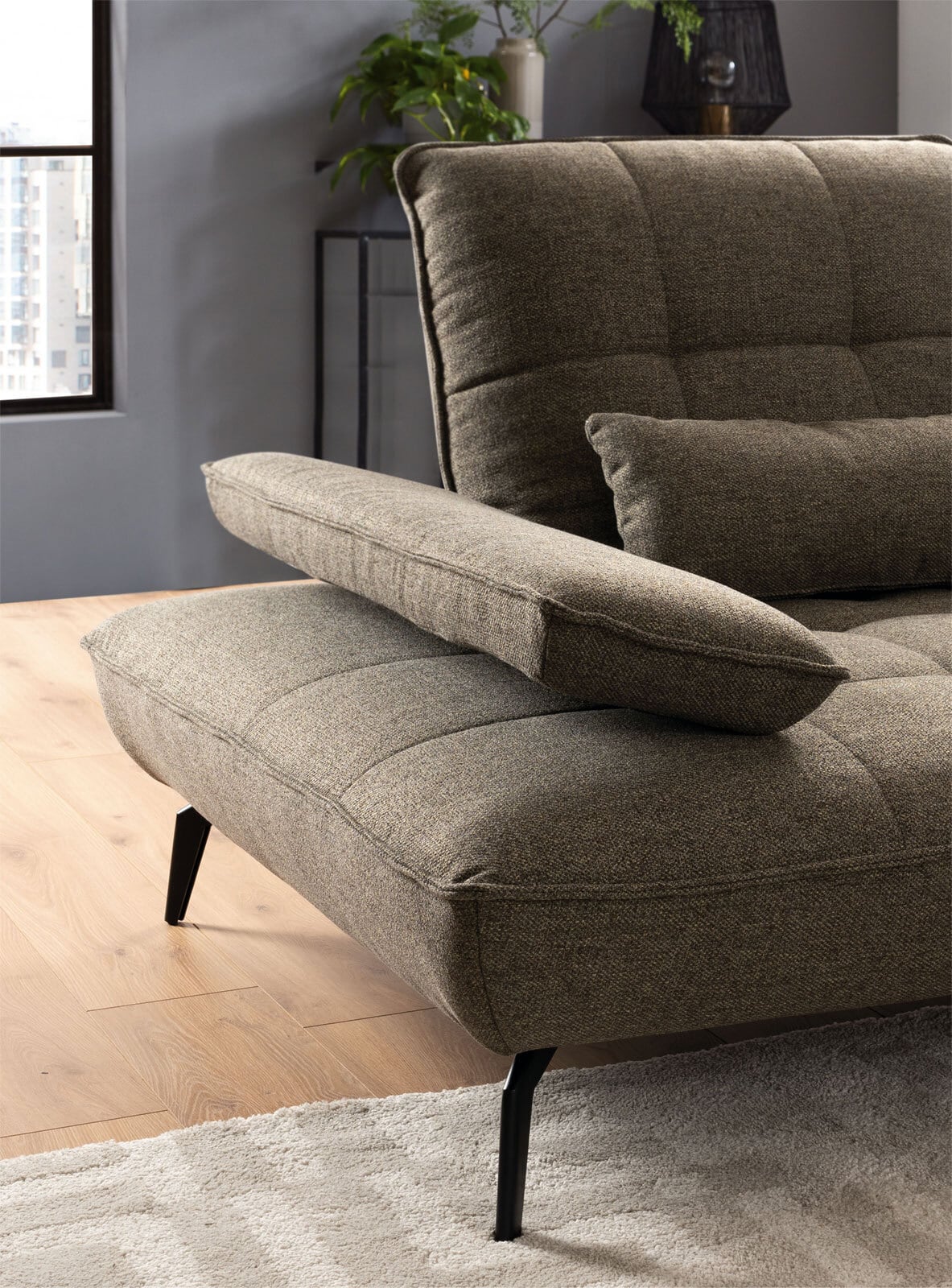 vito Ecksofa mit Hocker TICONA L Amsterdam khakigrün