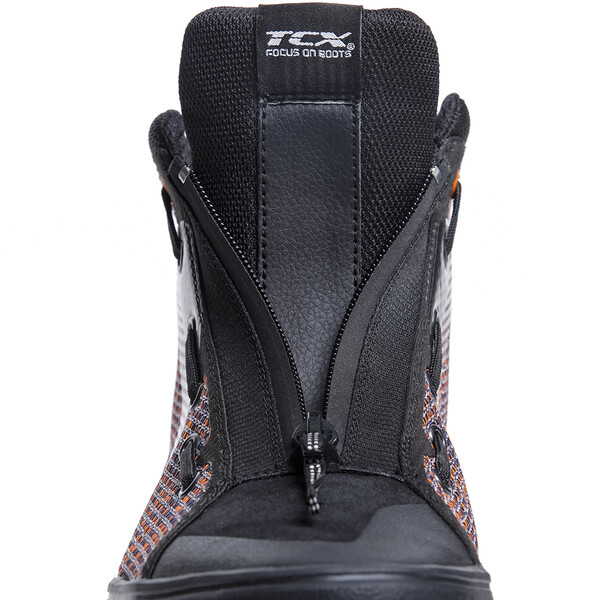TCX - Baskets Ikasu Air Noir / Orange / Bleu