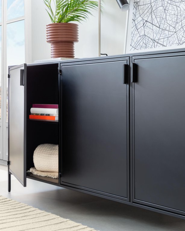 Kave Home Shantay dressoir 160x72 zwart