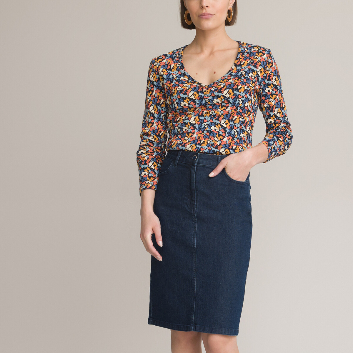 ANNE WEYBURN<br>Camiseta com gola redonda, mangas compridas e estampa floral