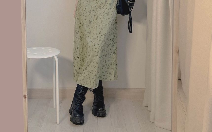 Brigitte - Midi-jurk met korte mouwen en bloemenprint