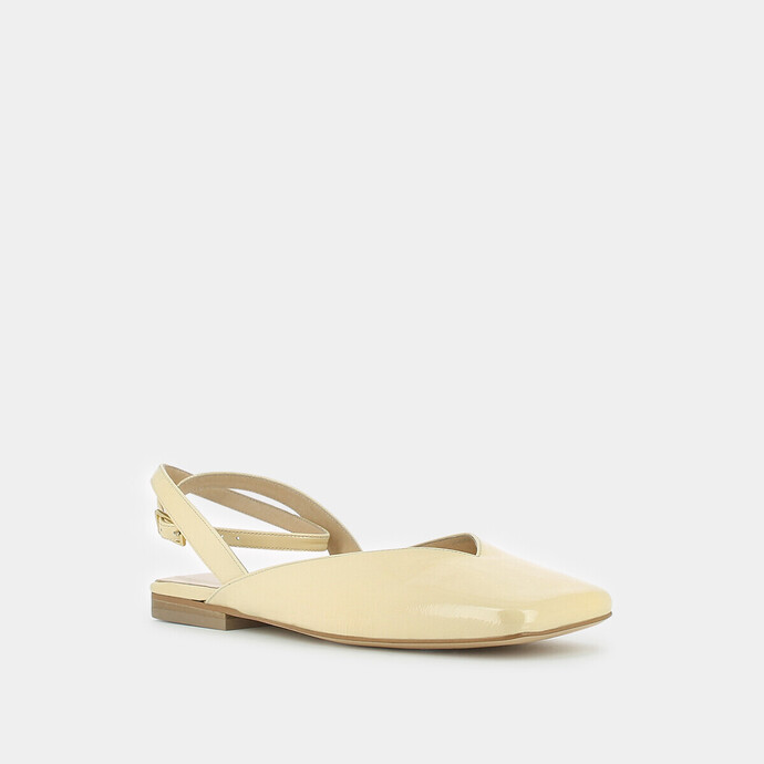 Ballerines ouvertes à brides  en cuir vernis poussin