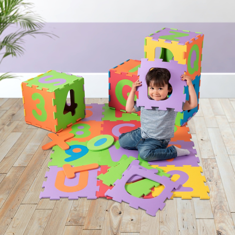 Play Factory 36-teiliges Alphabet- und Zahlenpuzzle aus Schaumstoff – Spielmatte
