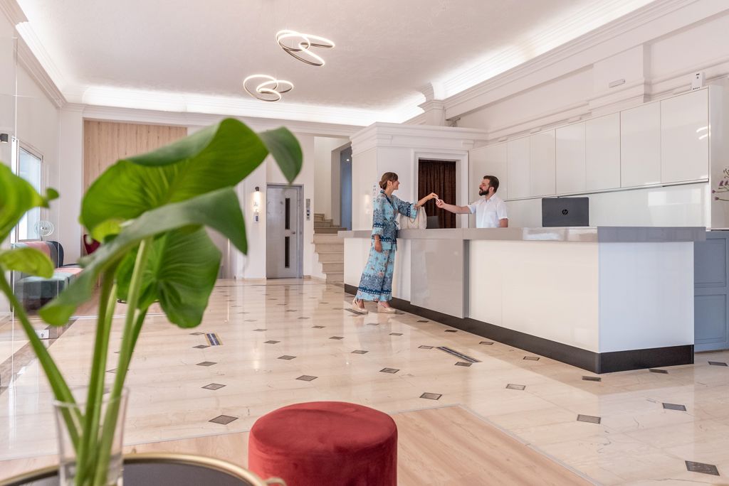 Azure Mare Hotel Logies en ontbijt - Hotel