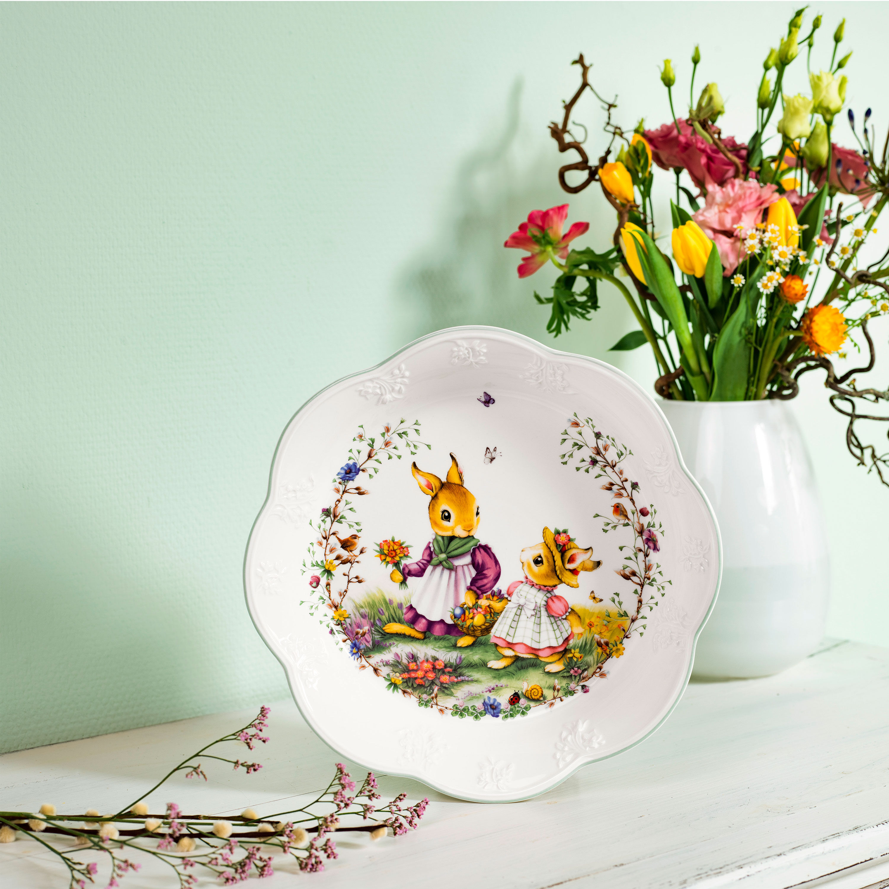 Spring Fantasy Centerpiece bowl Green, 22 oz, Premium Porcelain