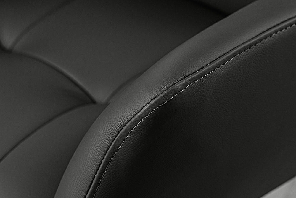 Drehbarer Design Stuhl SIGNATURE schwarz Echtleder 360° Taschenfederkern Metall