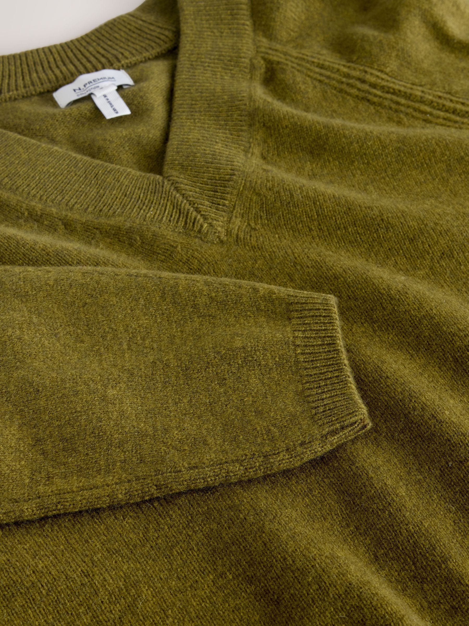 Groen - 100% merinowol N. Premium V-hals trui