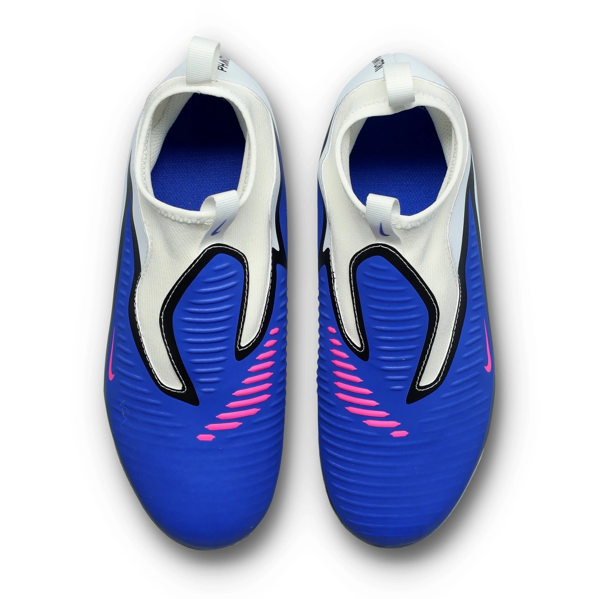 Chuteira Nike Phantom 6 High Academy FG/MG Criança