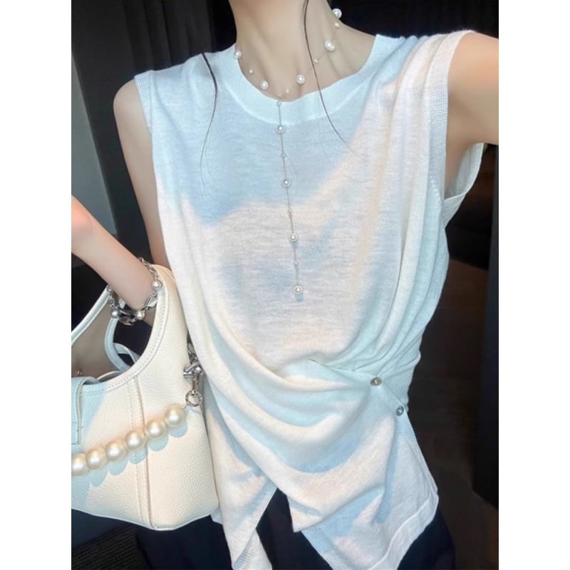Onipixiy - Effen asymmetrisch vest met ronde hals en knopen