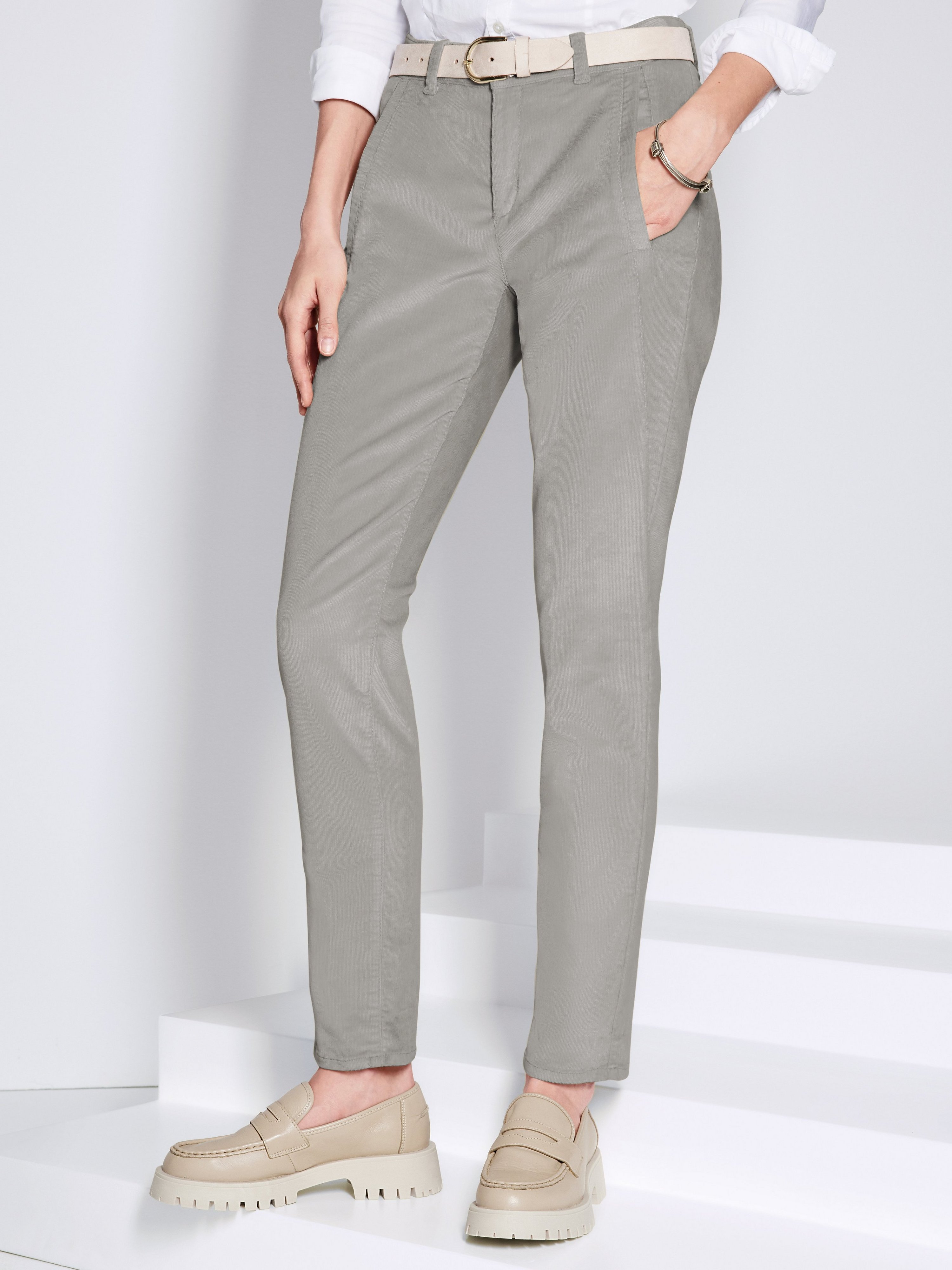Relaxed Fit-Feincord-Hose