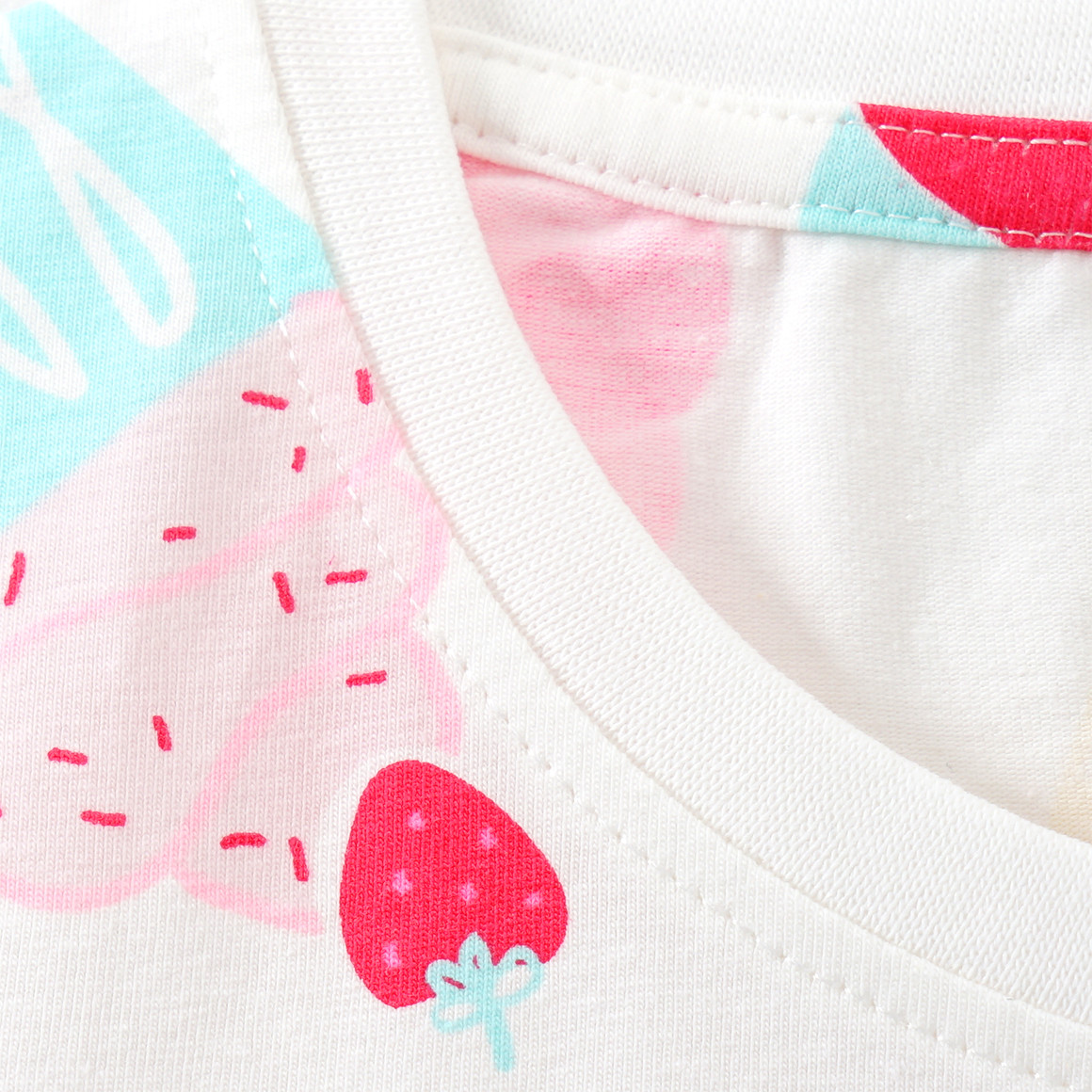 Famy 3 Mädchen T-Shirts mit bunten Motiven rosa / helltürkis / weiss