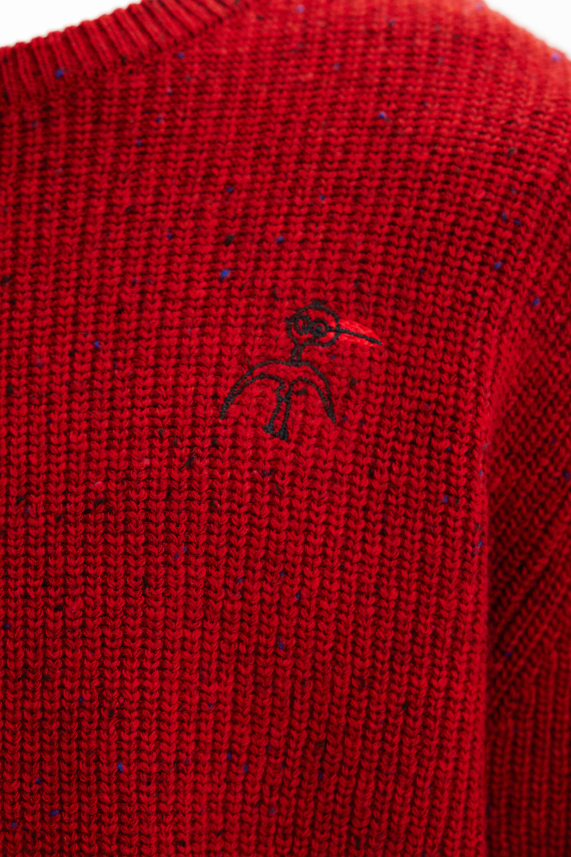 Pull tissu côtelé brodé