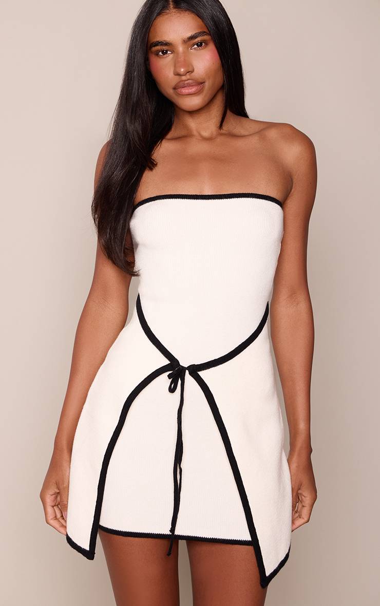 Crème Robe Mini Moulante En Maille Avec Détail Superposition Jupe Et Liens Contrastés