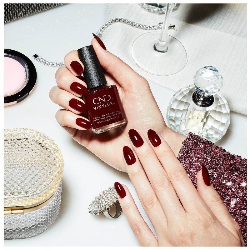CND Vinylux Nail Polish 15 ml - Signature Lipstick #390