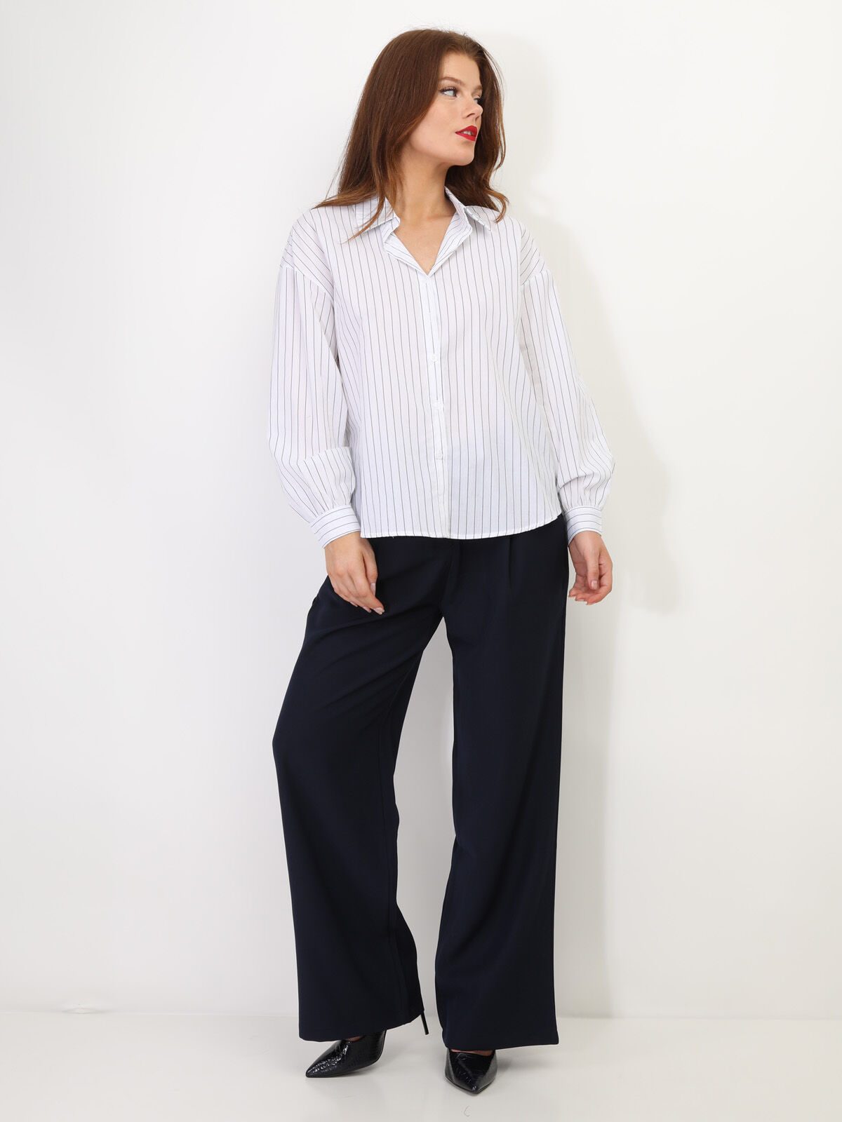 Chemise à fines rayures- Blanc