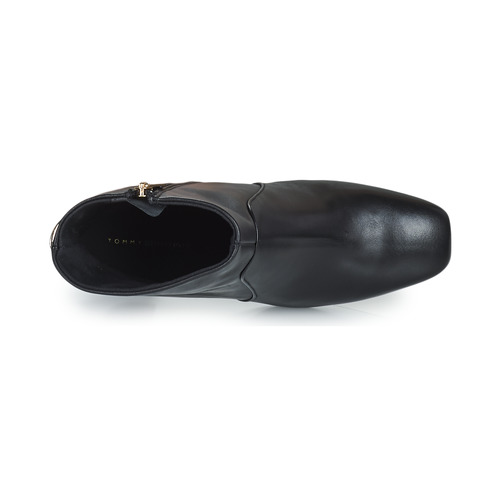 Tommy Hilfiger - TH HARDWARE HIGH HEEL BOOTIE - Noir