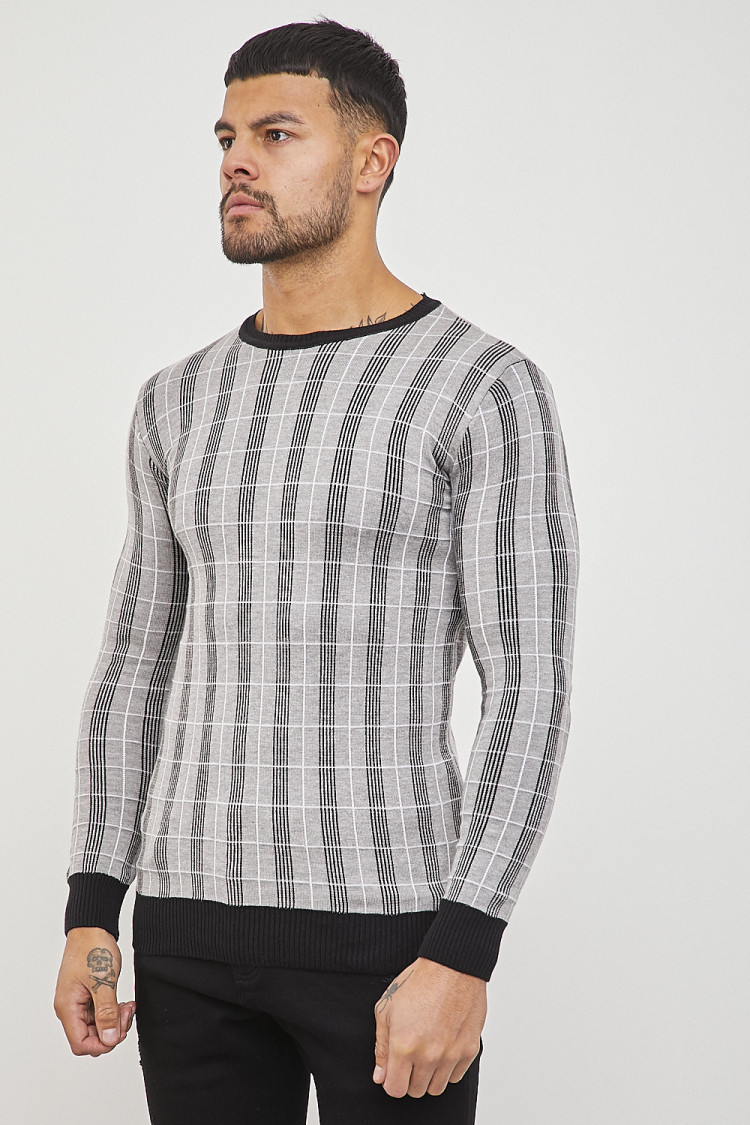 Pull gris imprimé à carreaux