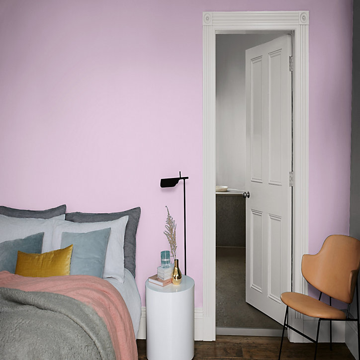 Peinture murs et boiseries Color Resist Dulux Valentine satin rose dragée 2,5L