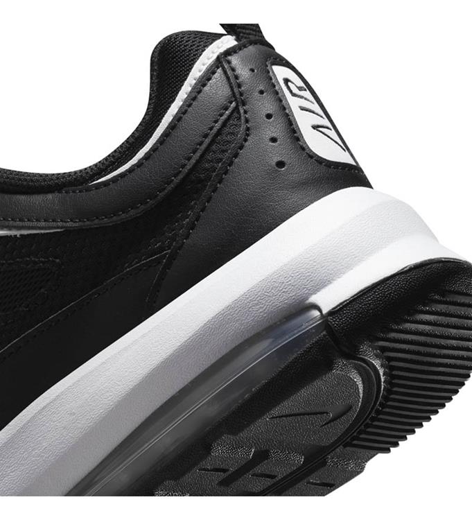 Nike Men Air Max AP Sneakers