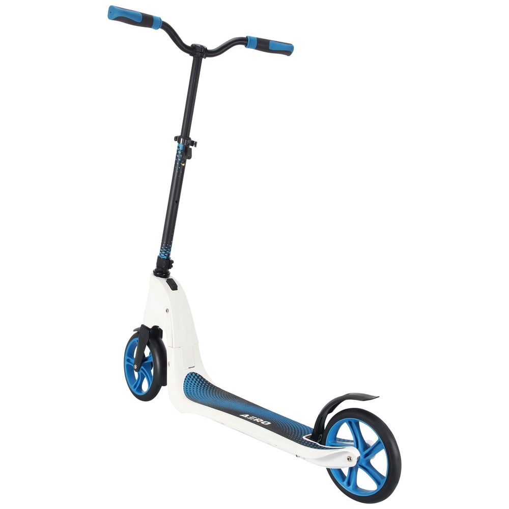 Aero C6 Weißer Roller