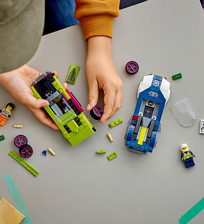 LEGO® City - Verfolgungsjagd mit Polizeiauto und Muscle Car 6041