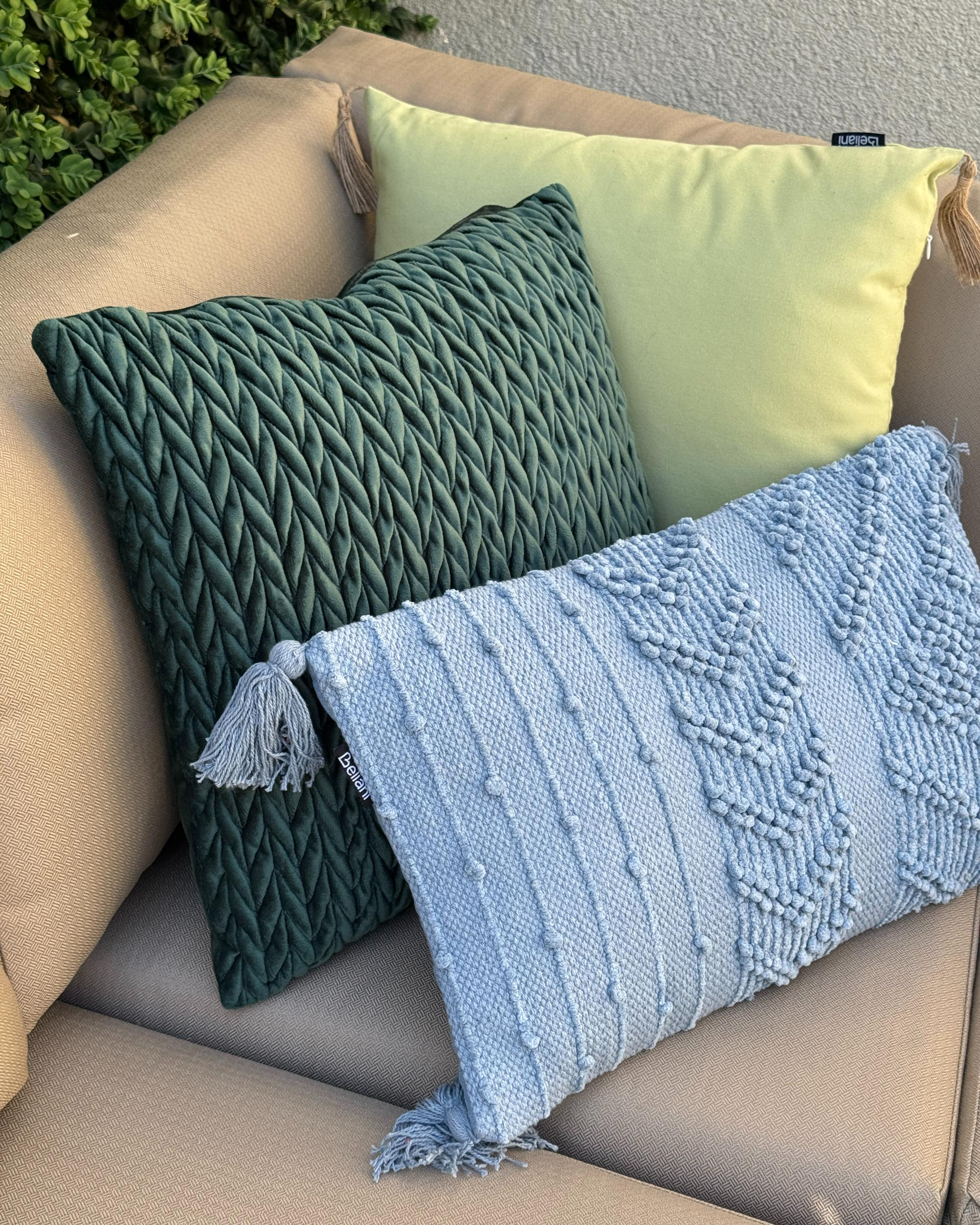 Set van 2 sierkussens ECLIPTA 45 x 45 cm Groen effen