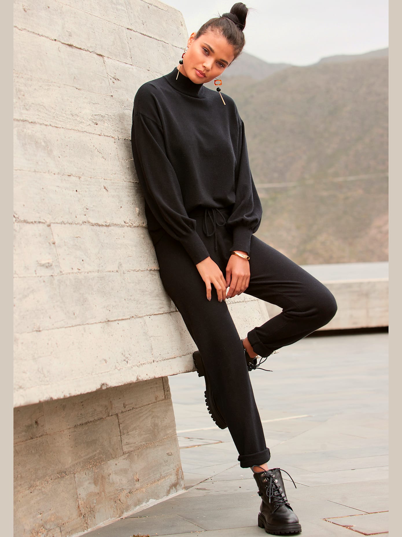 Pull en tricot avec petit col montant