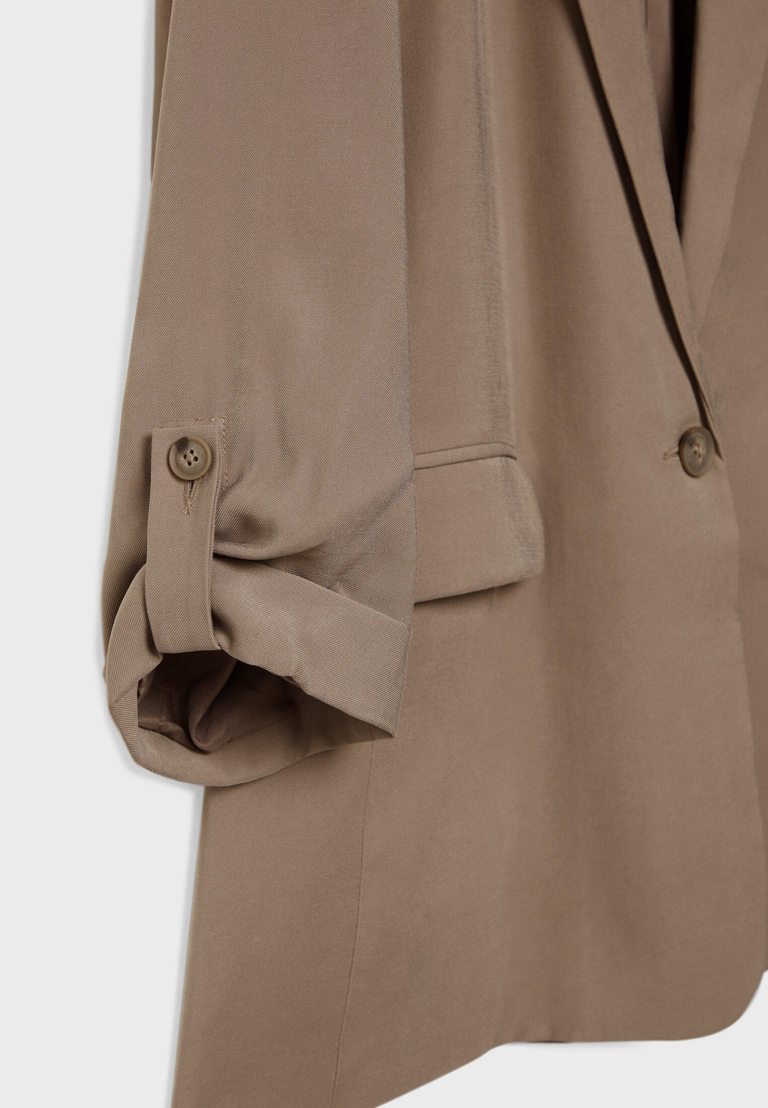 Blazer com mangas arregaçadas
