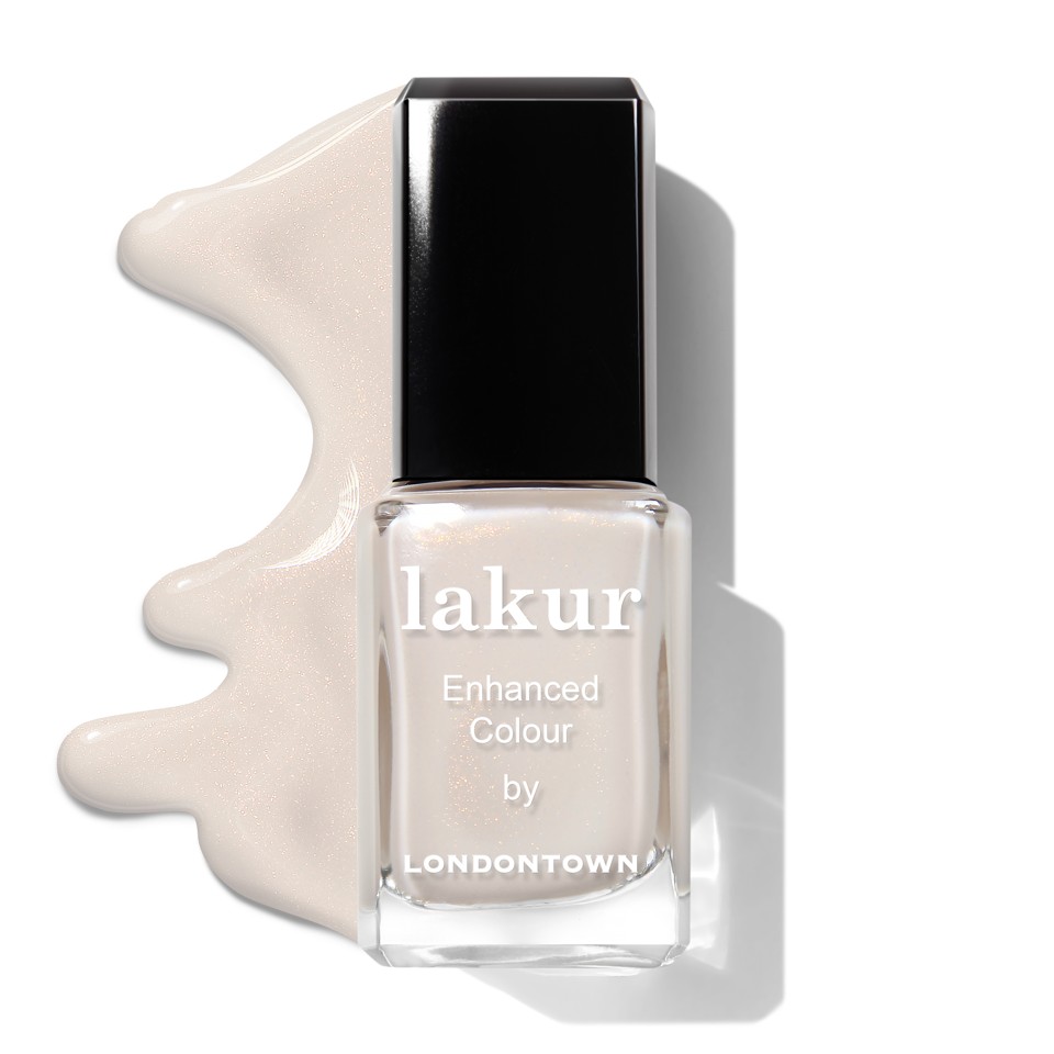 Londontown - Nail Lakur - Princess Awaits