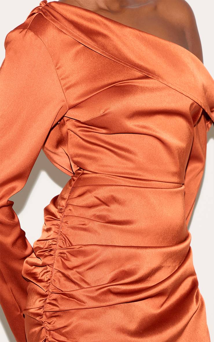 Orange Brûlé Robe Moulante Drapée En Satin À Une Épaule