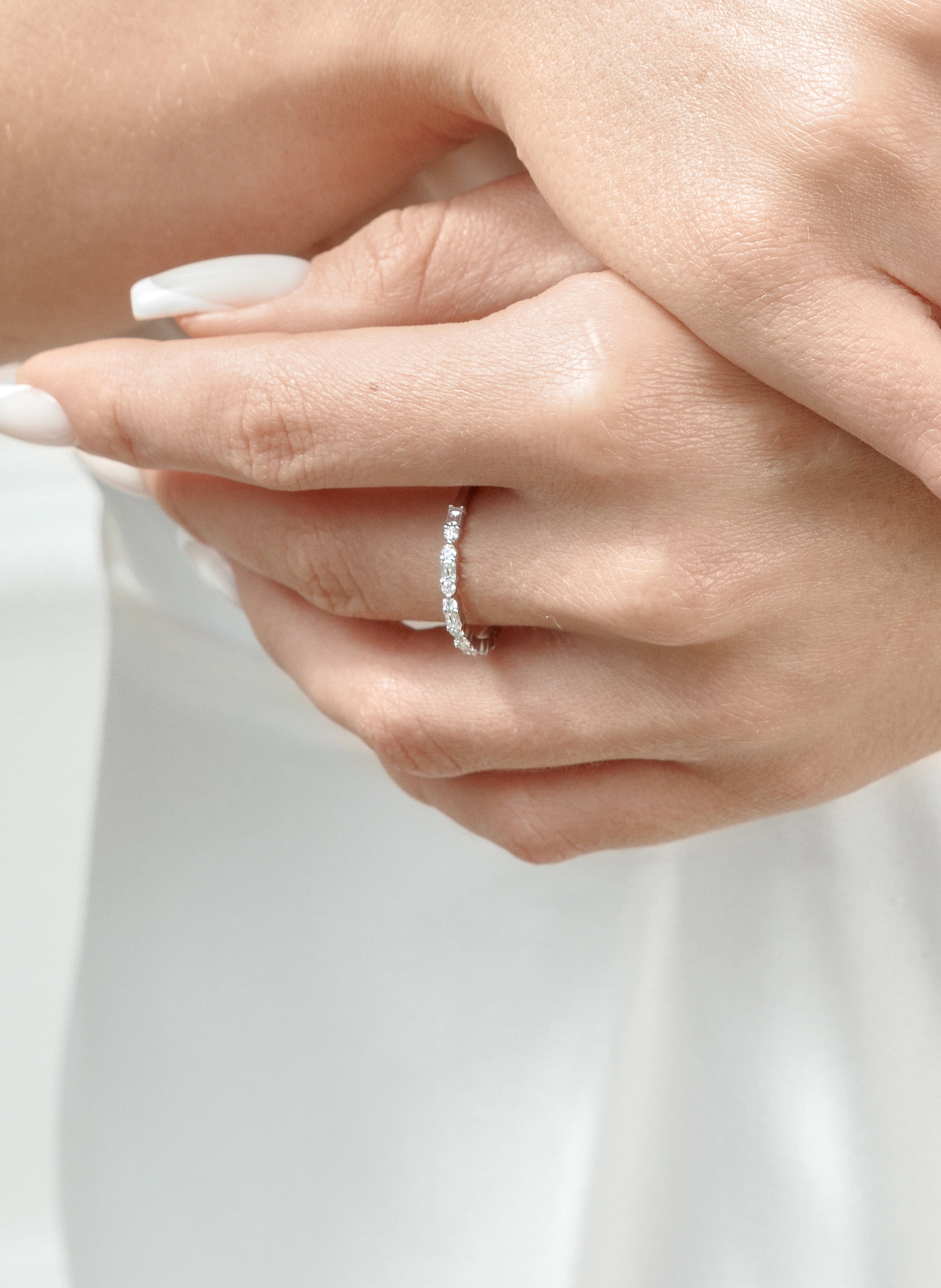Leaf Ring BAQUETTE aus 14 Karat Weißgold mit Diamanten