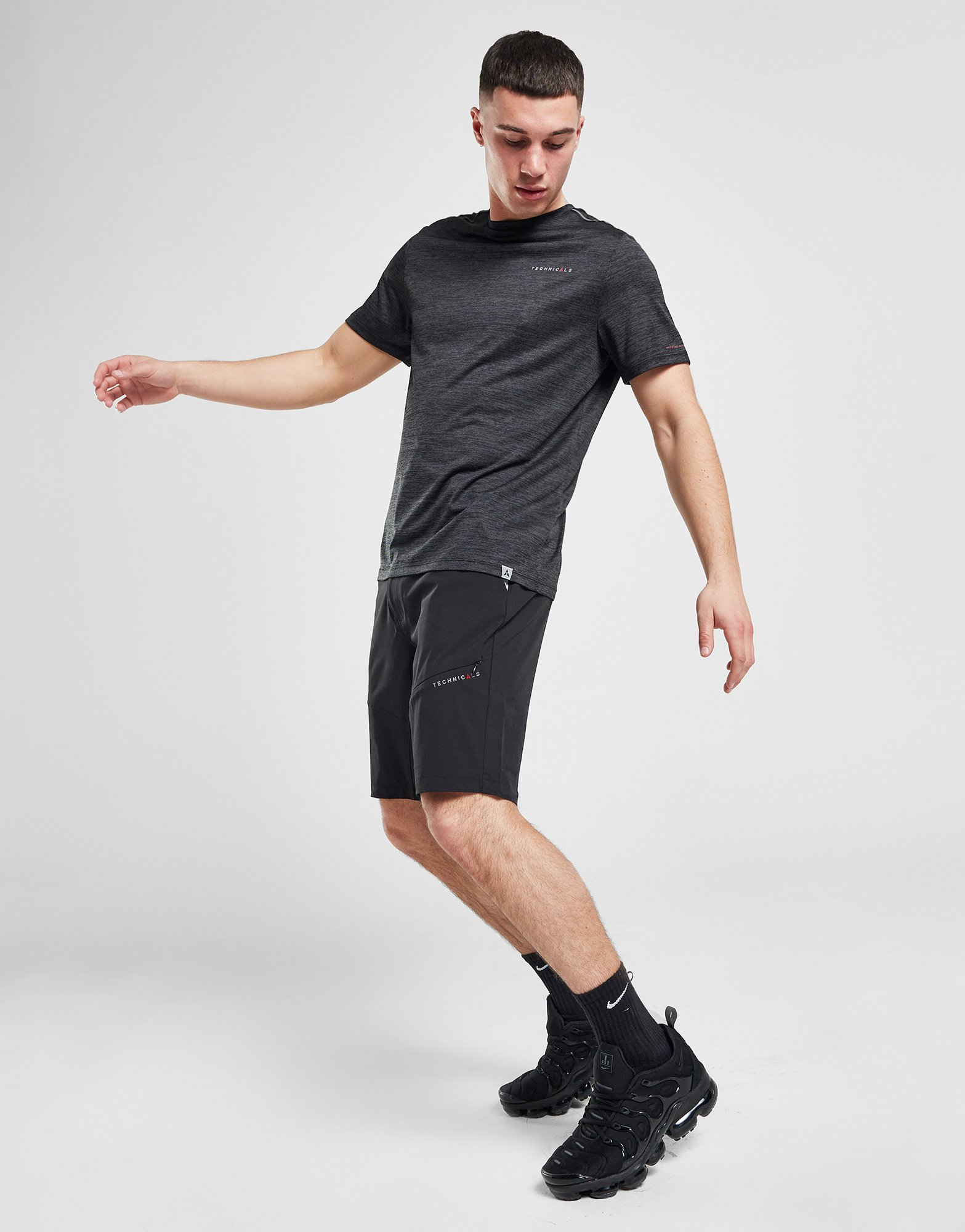 Technicals Short Ascend Homme