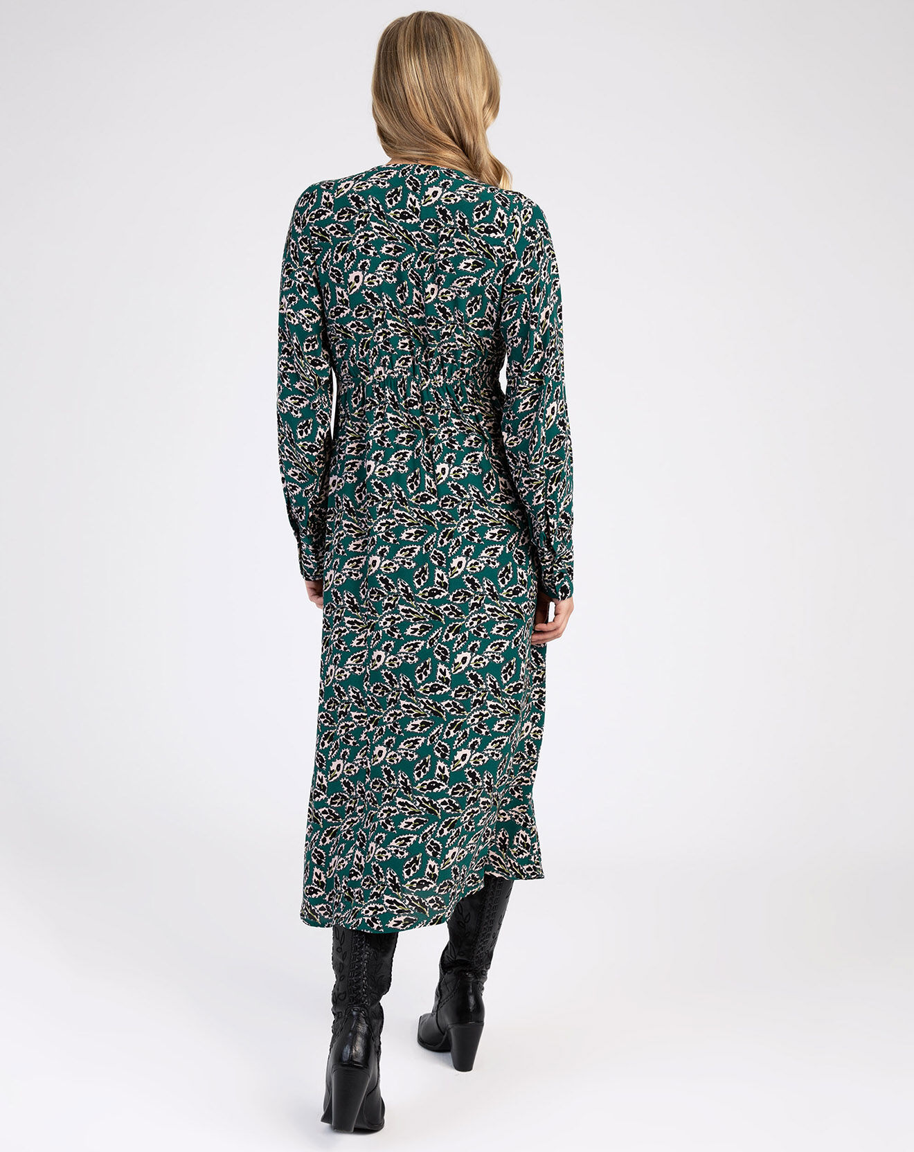 An'ge Robe Miroko livia forêt