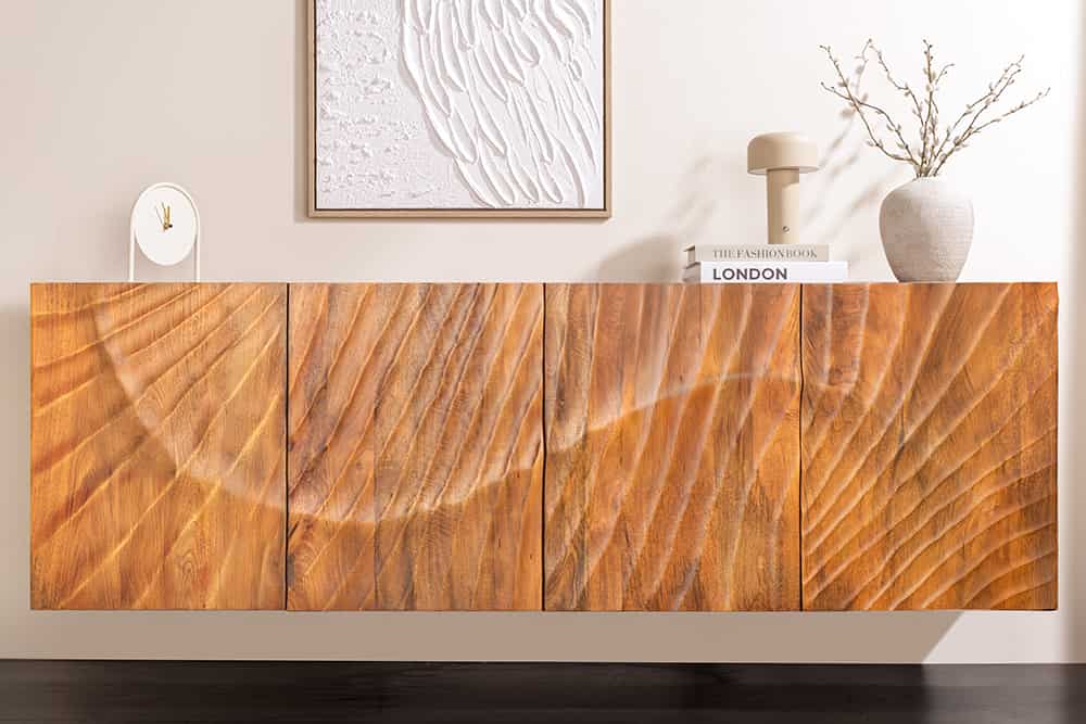 Massives Sideboard SCORPION 180cm braun hängend Mangoholz mit 3D Schnitzereien
