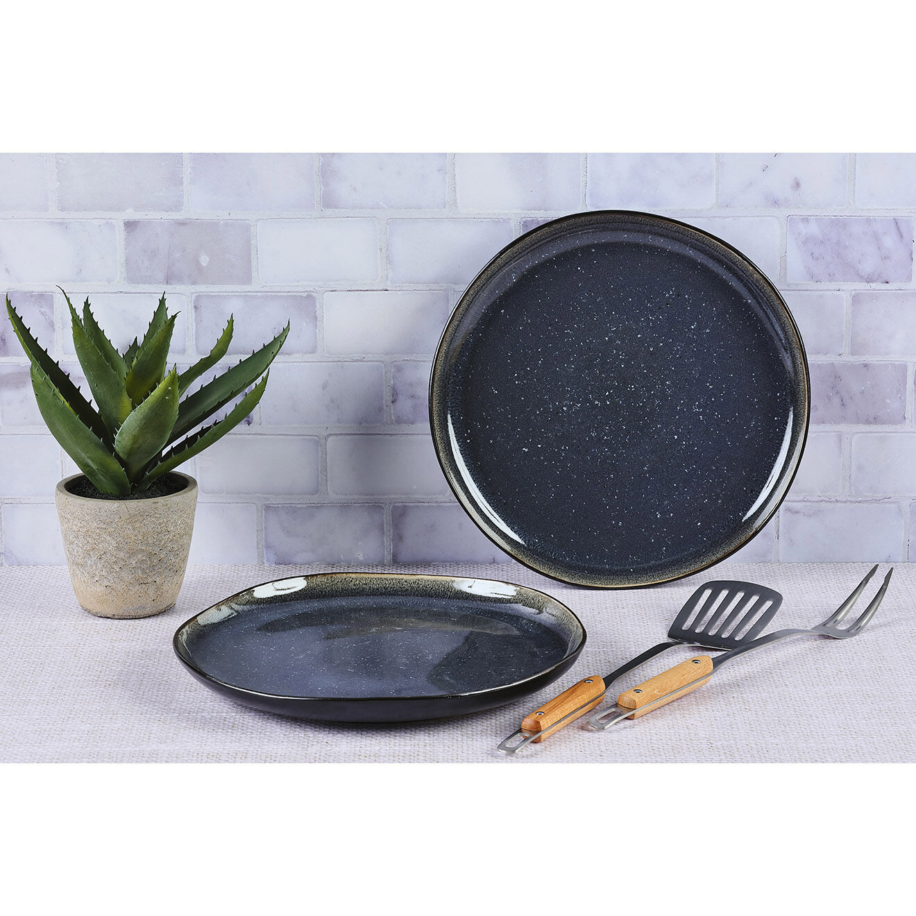 Bjorn 2 Plateaux de service en Grès Iris bleu foncé - 32x32x3.5 cm
