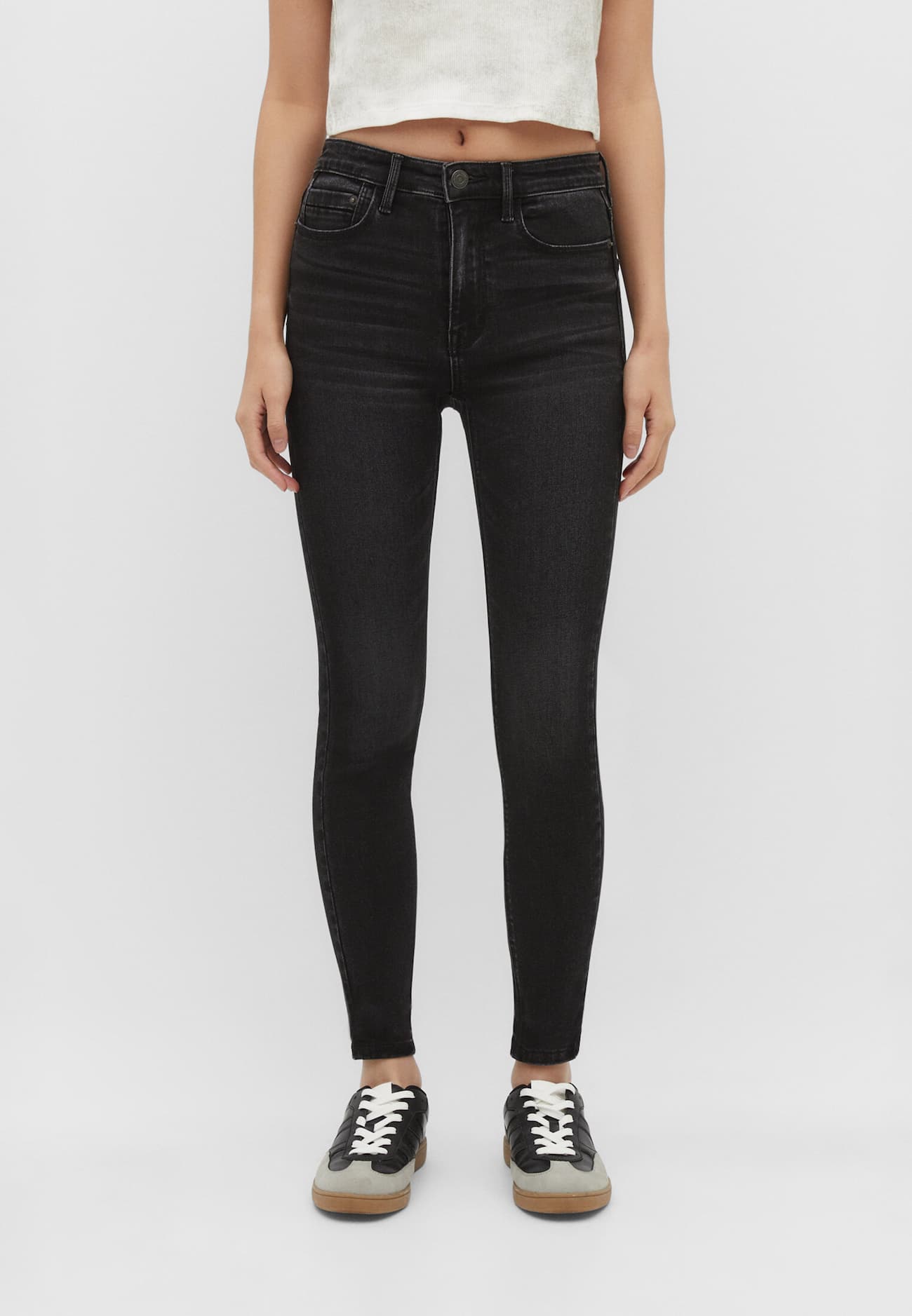 calça jeans skinny de cintura normal