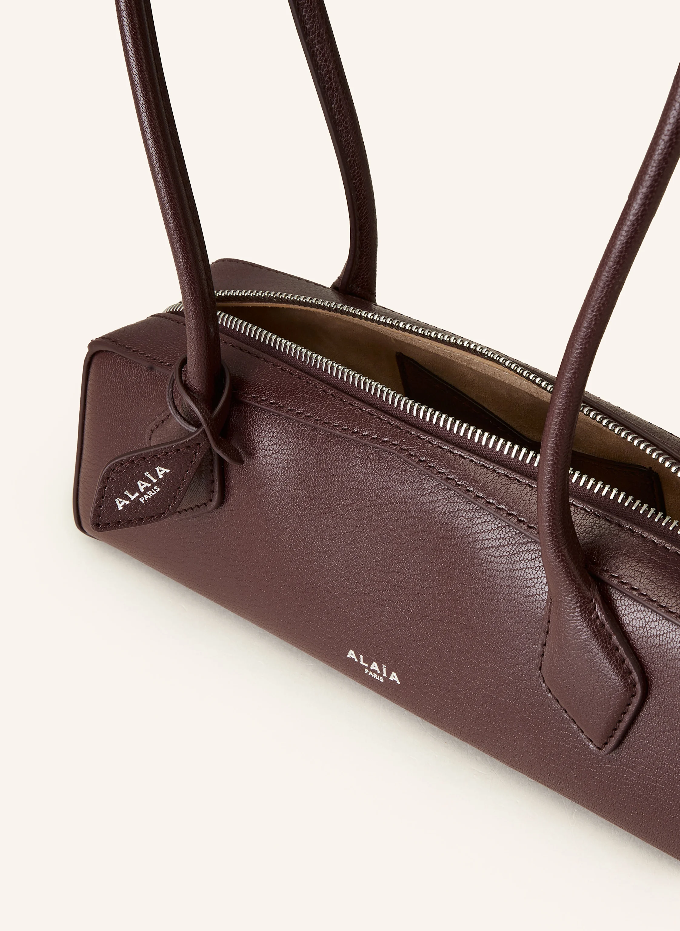 ALAÏA Schultertasche LE TECKEL SMALL
