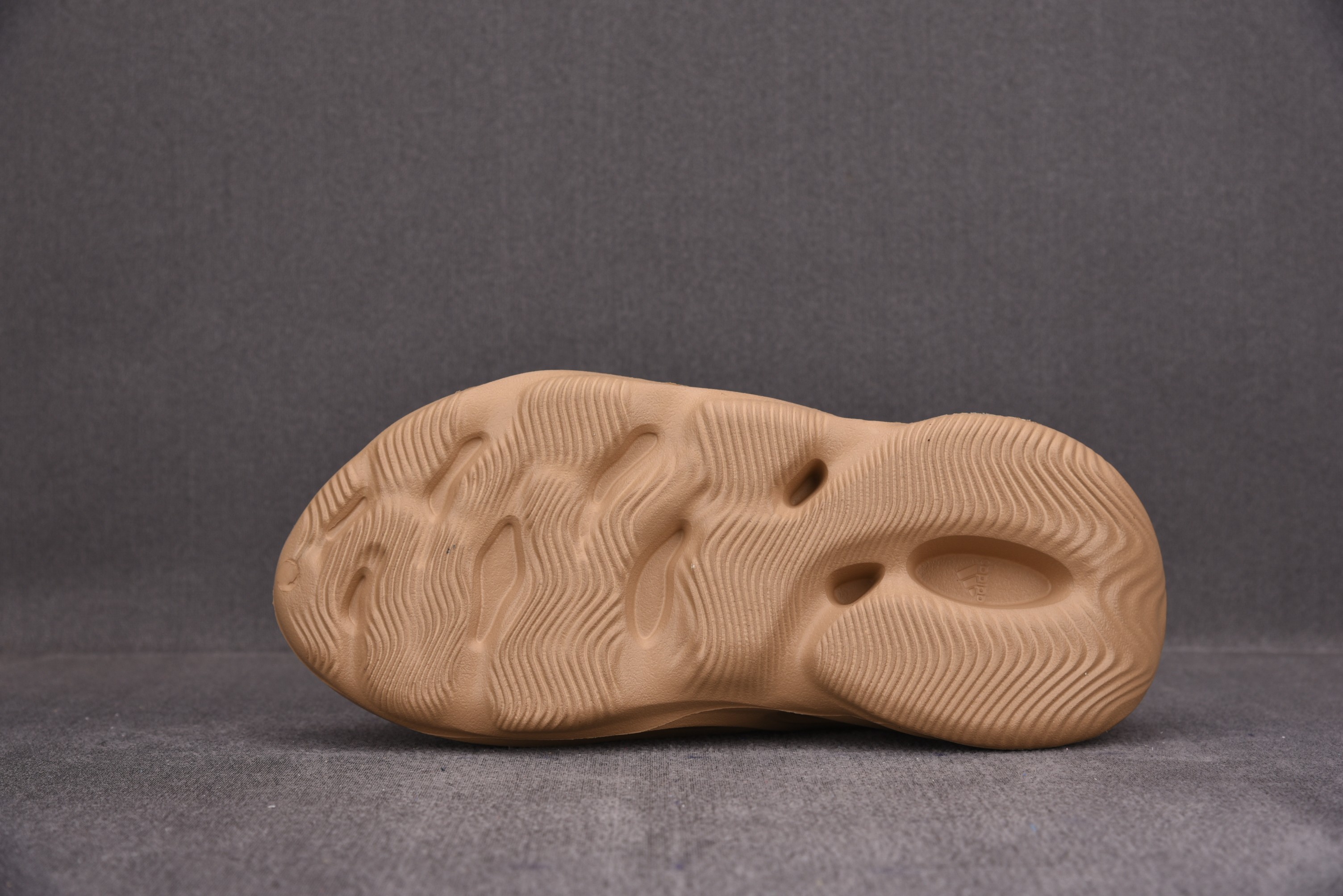 adidas Yeezy Foam RNNR Ochre (One Size Smaller!!)