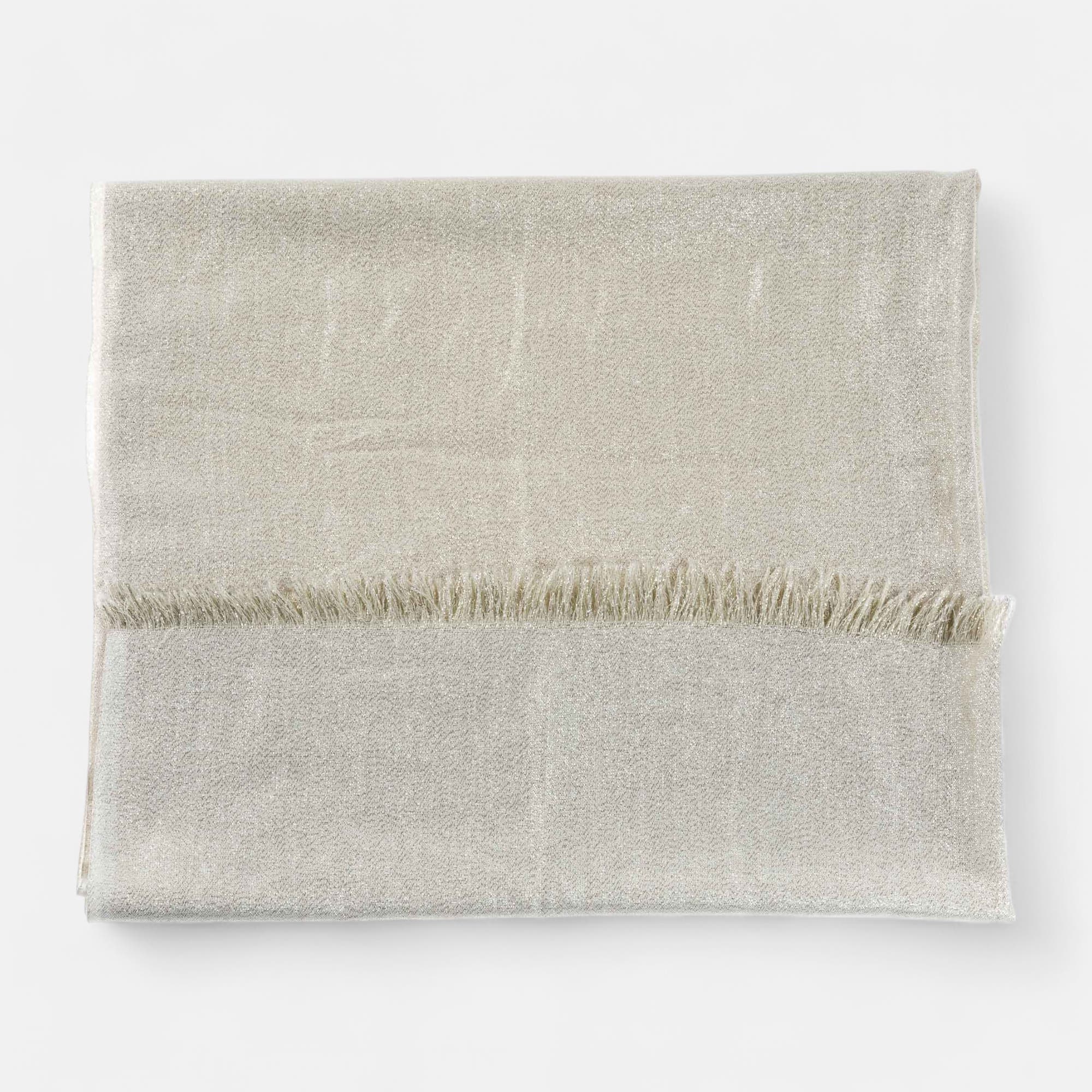 Foulard or