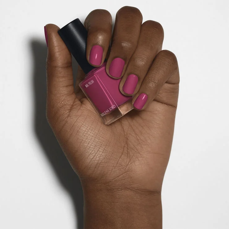 Nilens Jord Nail Polish Magenta Pink