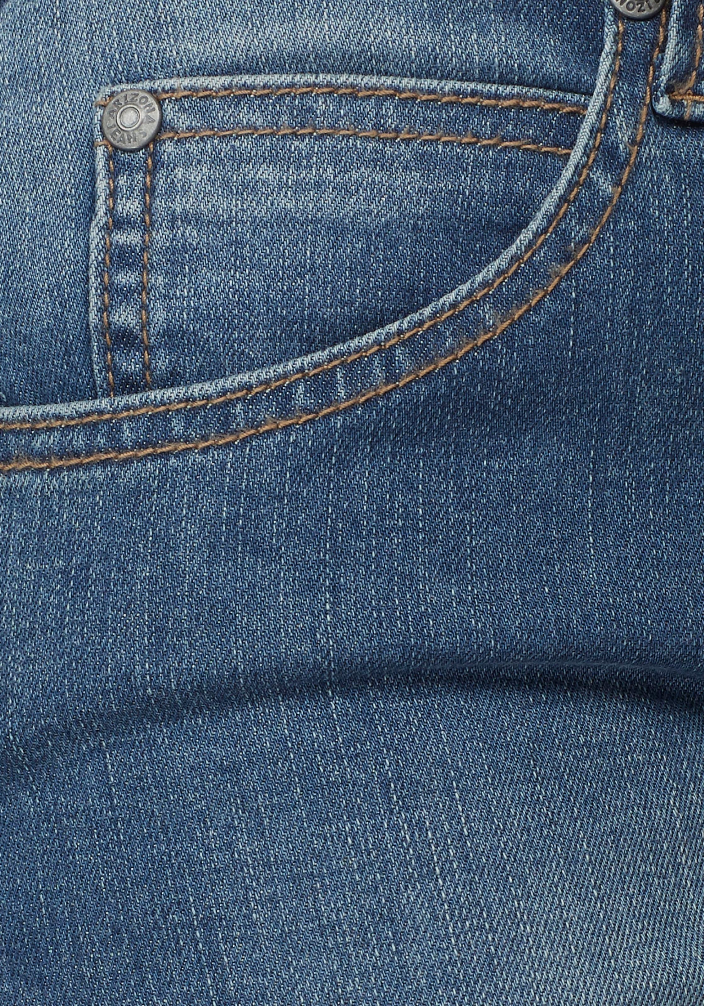 Arizona Slim-fit-Jeans »Curve-Collection« hohe Leibhöhe,  Five-Pocket-Design,  Zip-Fly