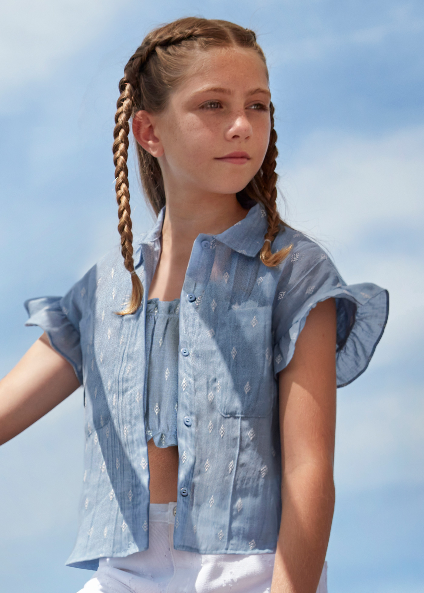 Blusa e top franzidos para meninas