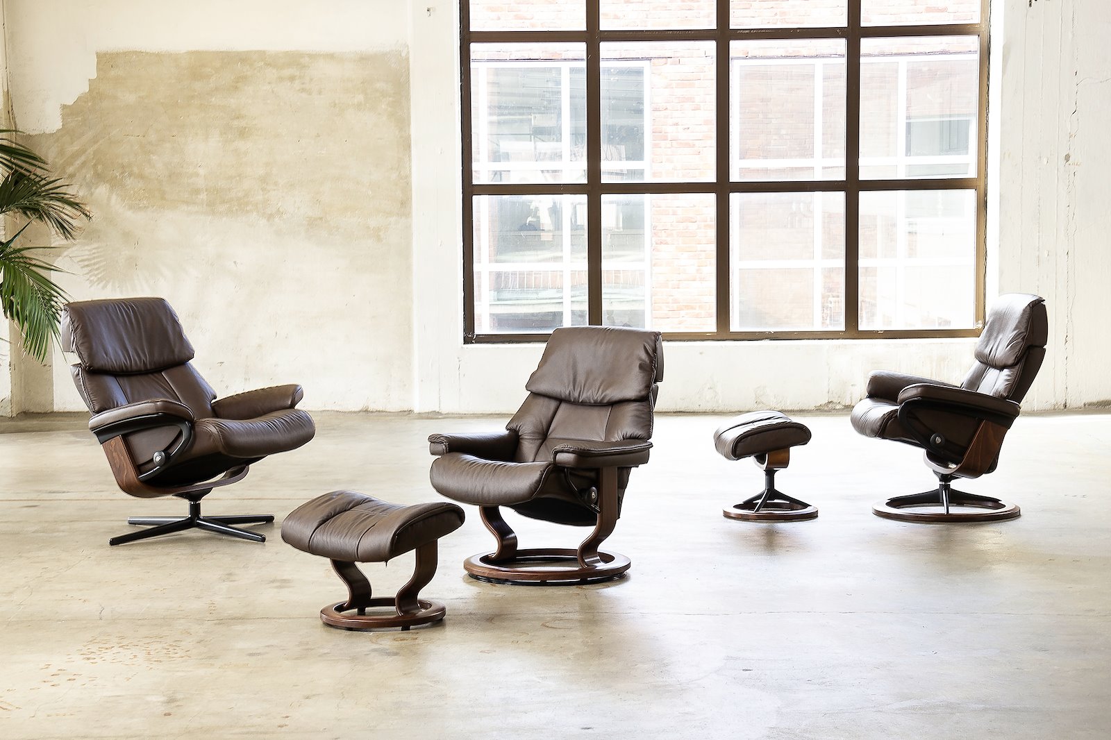 Ruby lenestol med krakk Hud Paloma Chocolate - Classic brunbeiset